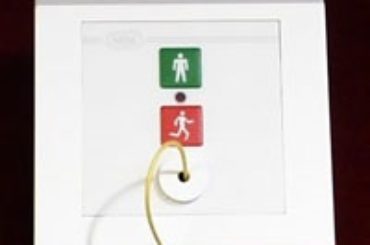 NESK 122 trekkontakt med acstilling og adresse